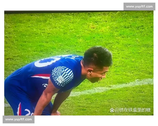 申花憾平失争冠先机，老将垂首映落寞